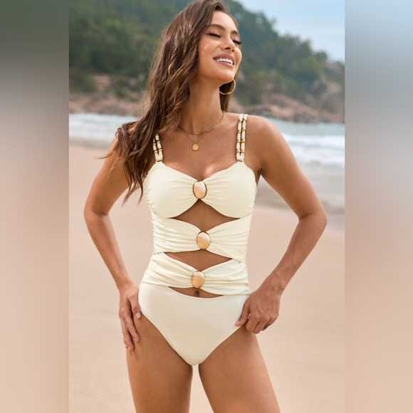 Cutout Ruched Sweetheart Neck One-Piece Swimwear - Picture 1 of 6
